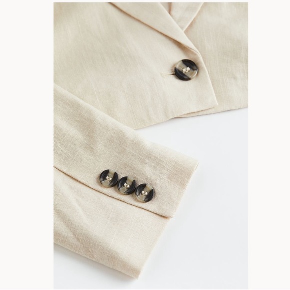 h & m • cropped jacket - Picture 4 of 5